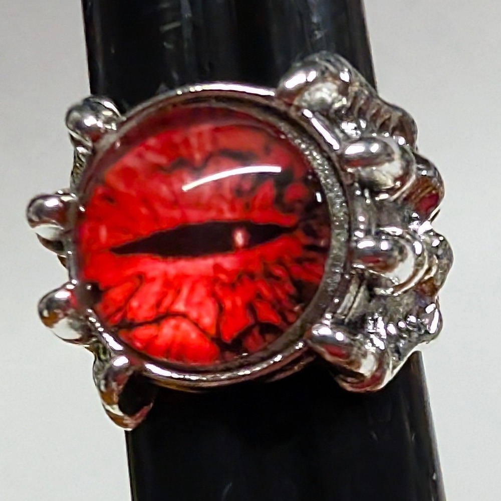 New Dragon Claw Ring Plus Size 9 Red‎ Evil Eye Ball Silvertone Biker Gothic Punk